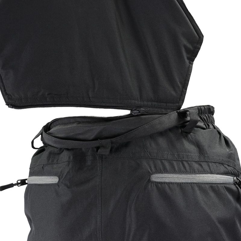 Jardinera-Absolute-Zero-Negro-Z-8200